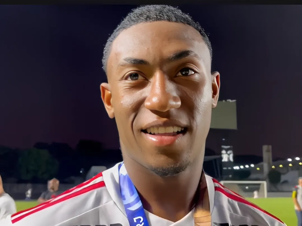 Flamengo: Luiz Phellipe