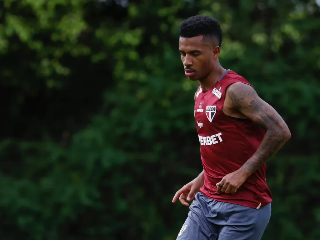 São Paulo: Marcos Antônio vira dúvida para partida decisiva na Libertadores