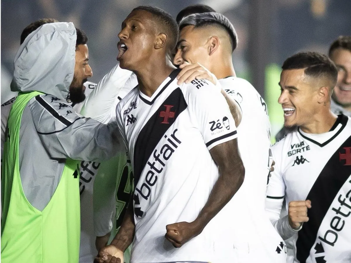 Invicto há cinco jogos, Vasco cresce no Brasileirão e desafia o Palmeiras