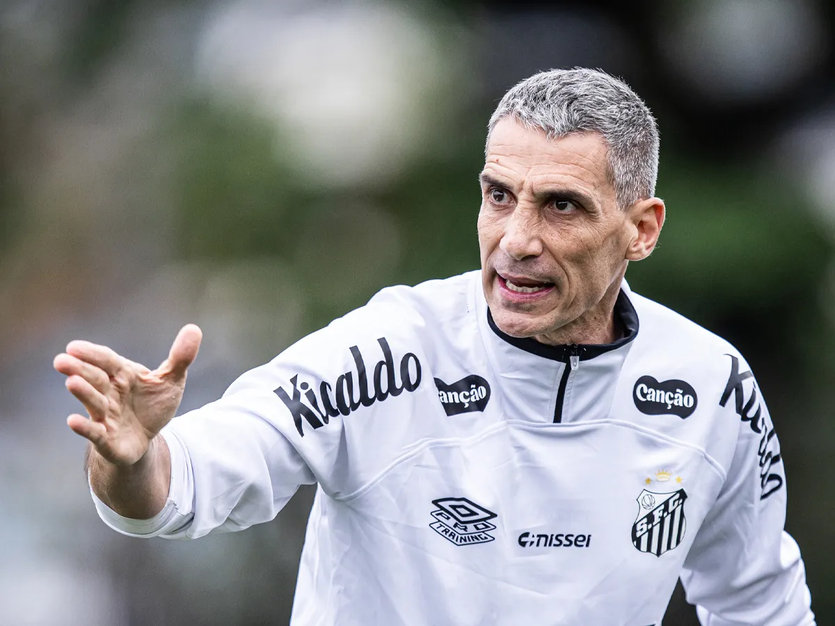 Santos: Juan Pablo Vojvoda tem dúvida na lateral para enfrentar o Grêmio; entenda