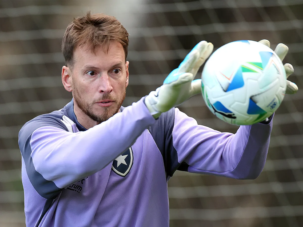 Neto, goleiro do Botafogo