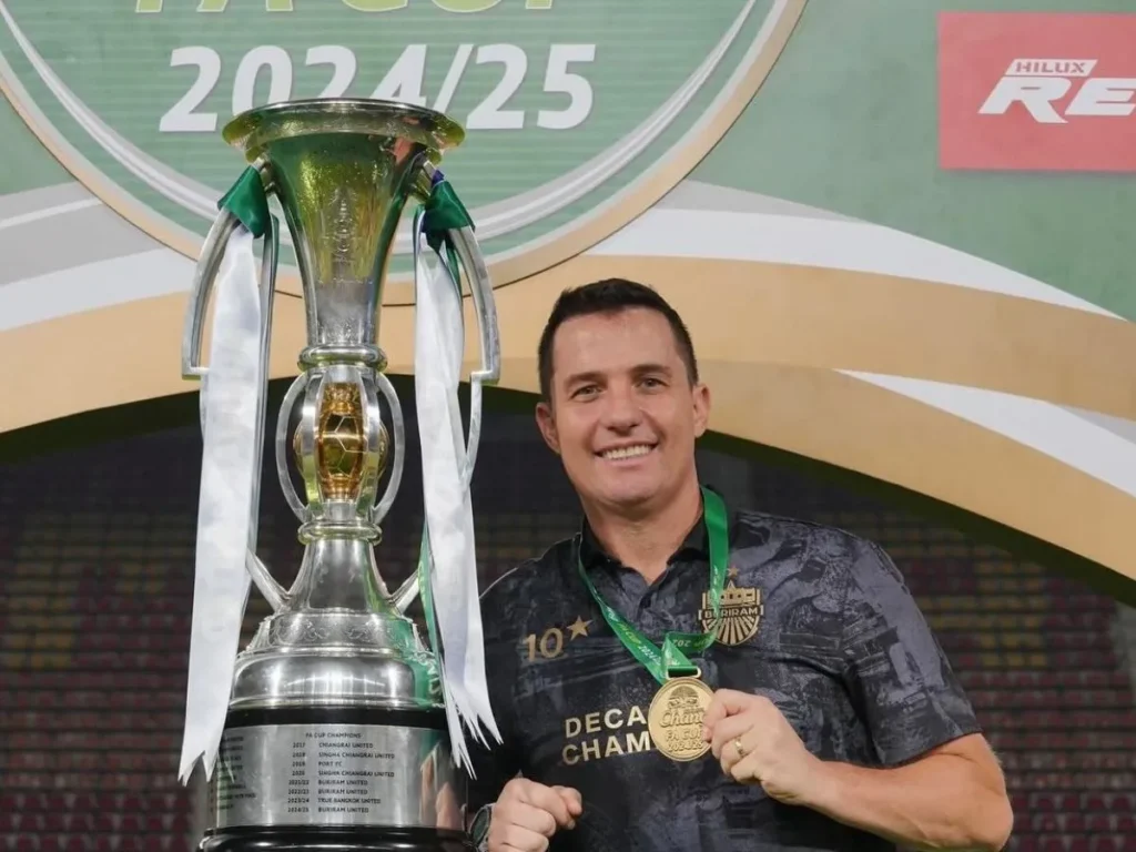 Ex-técnico do Corinthians, Osmar Loss encerra ciclo vitorioso na Ásia