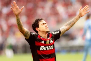 Flamengo mantém cautela e trata Pedro como dúvida para a final da Libertadores; saiba detalhes