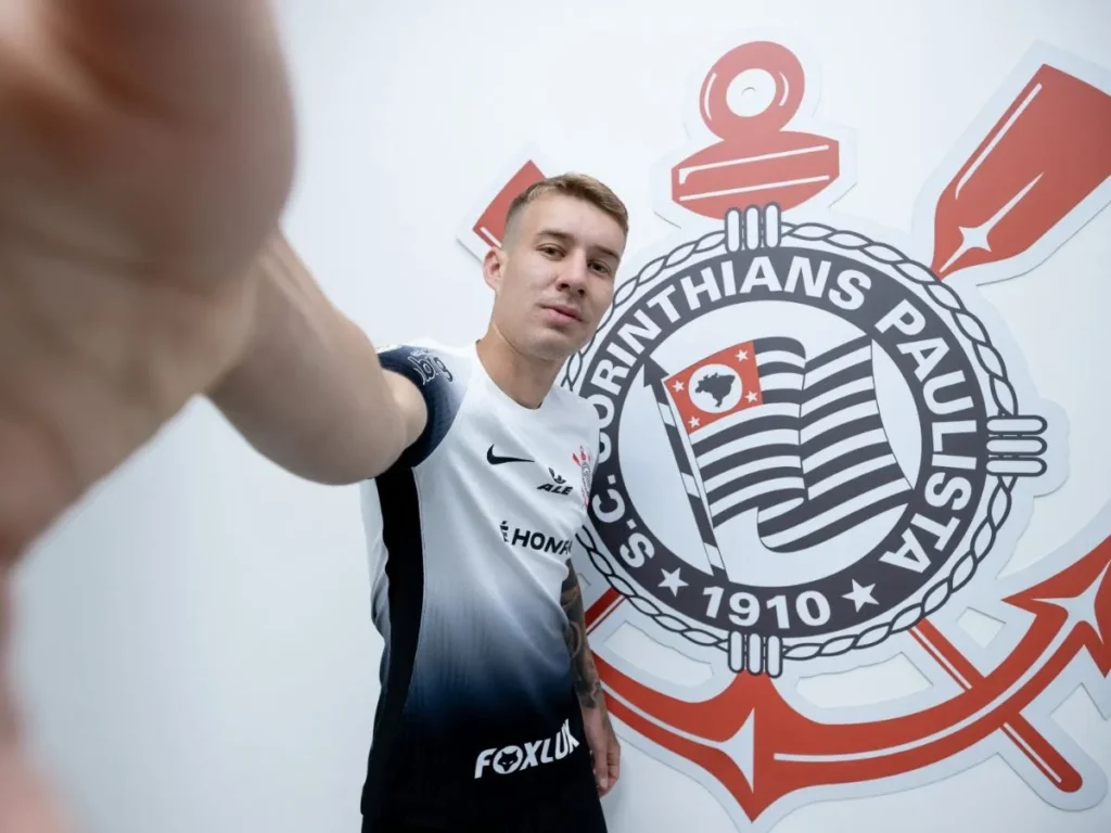 Fifa condena Corinthians a pagar R$ 6,25 milhões por dívida na compra de Charles