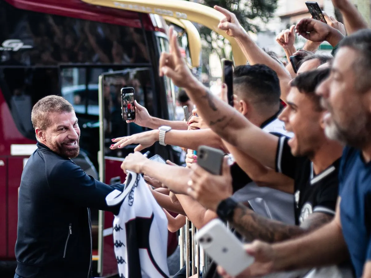 Vasco planeja temporada longe de casa e avalia opções no Rio e em outros estados; saiba detalhes