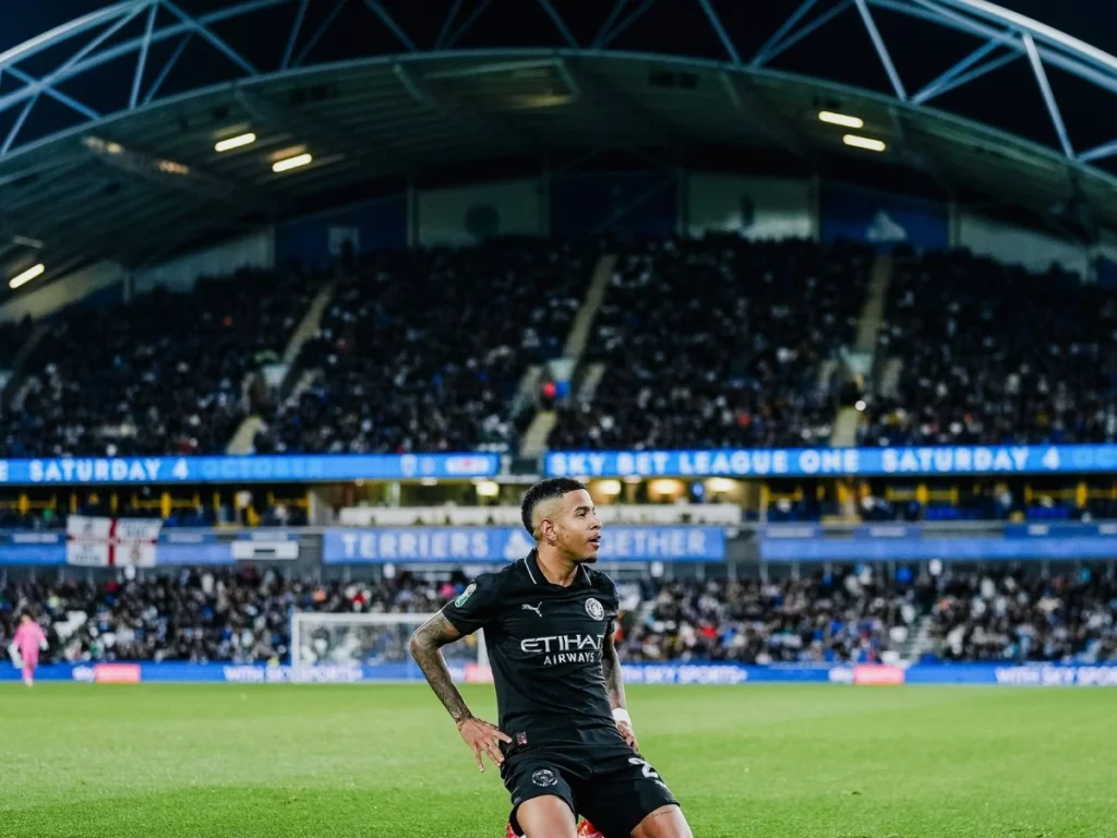 Manchester City - Savinho