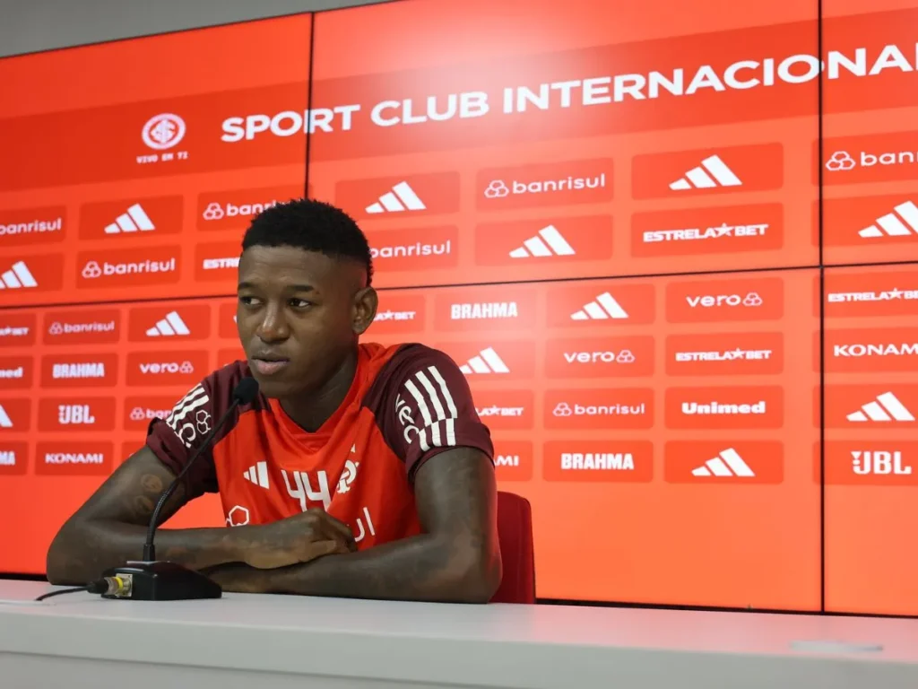 Vitão - Internacional