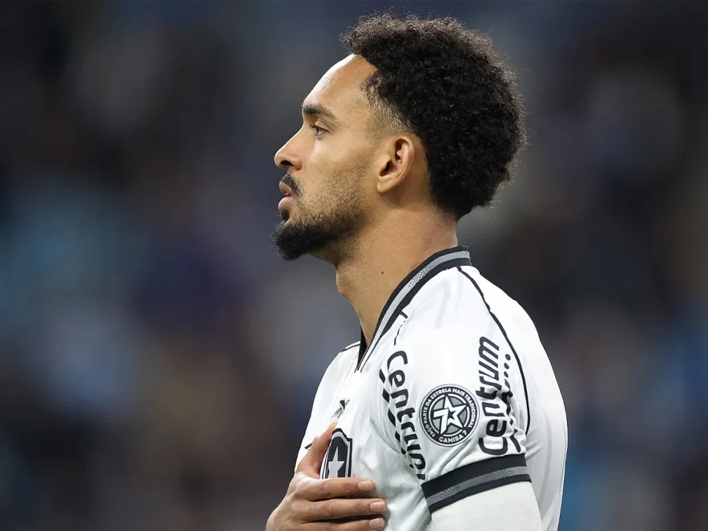 Vitinho, lateral do Botafogo