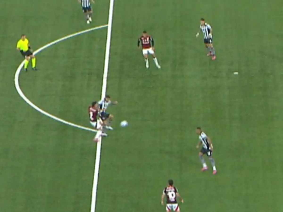 Flamengo reclamou da atuação do Var