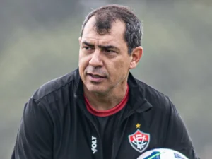 Goiás abre conversas com Fábio Carille para a sequência da Série B; saiba detalhes