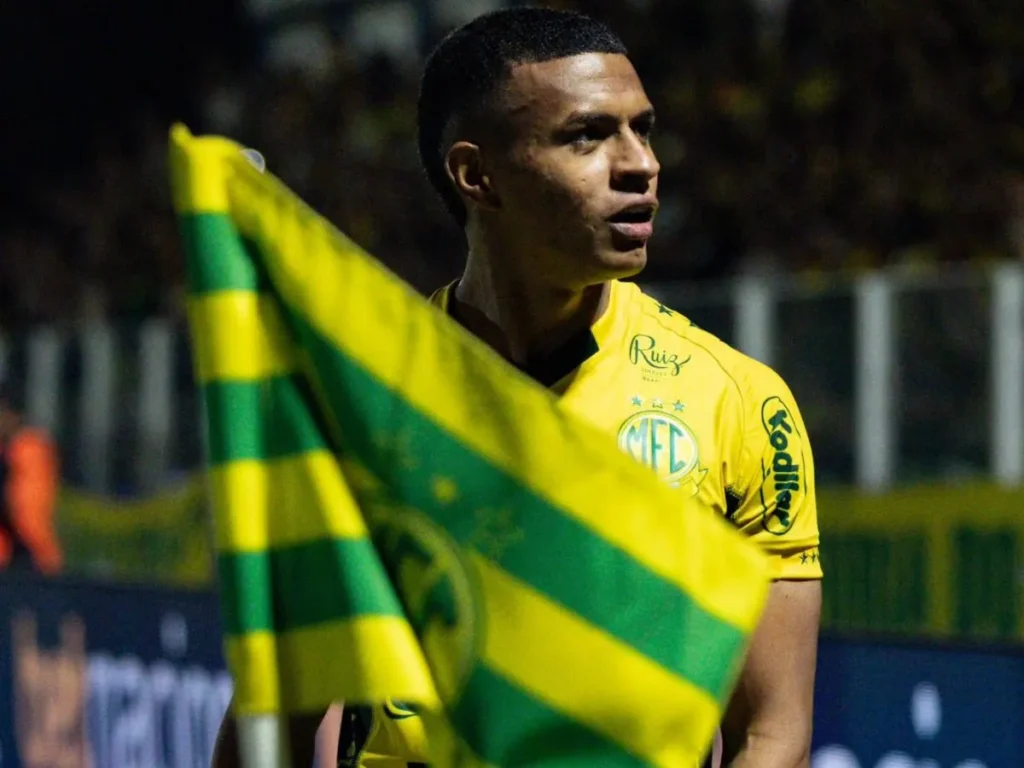 Negueba atravessa grande fase da carreira e lidera Mirassol no Brasileirão