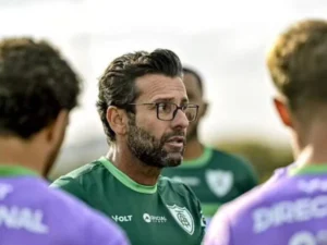 América-MG renasce com Alberto Valentim e assume campanha de time que briga pelo acesso; veja números