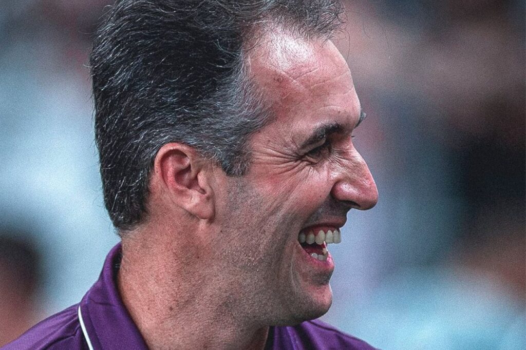 Ceará: Léo Condé consolida carreira com sequência de acessos e campanhas sólidas no Brasileirão