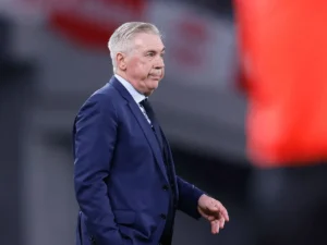 Carlo Ancelotti avalia atacantes e pode convocar Pedro, Kaio Jorge, Vítor Roque e Rayan para a Seleção Brasileira