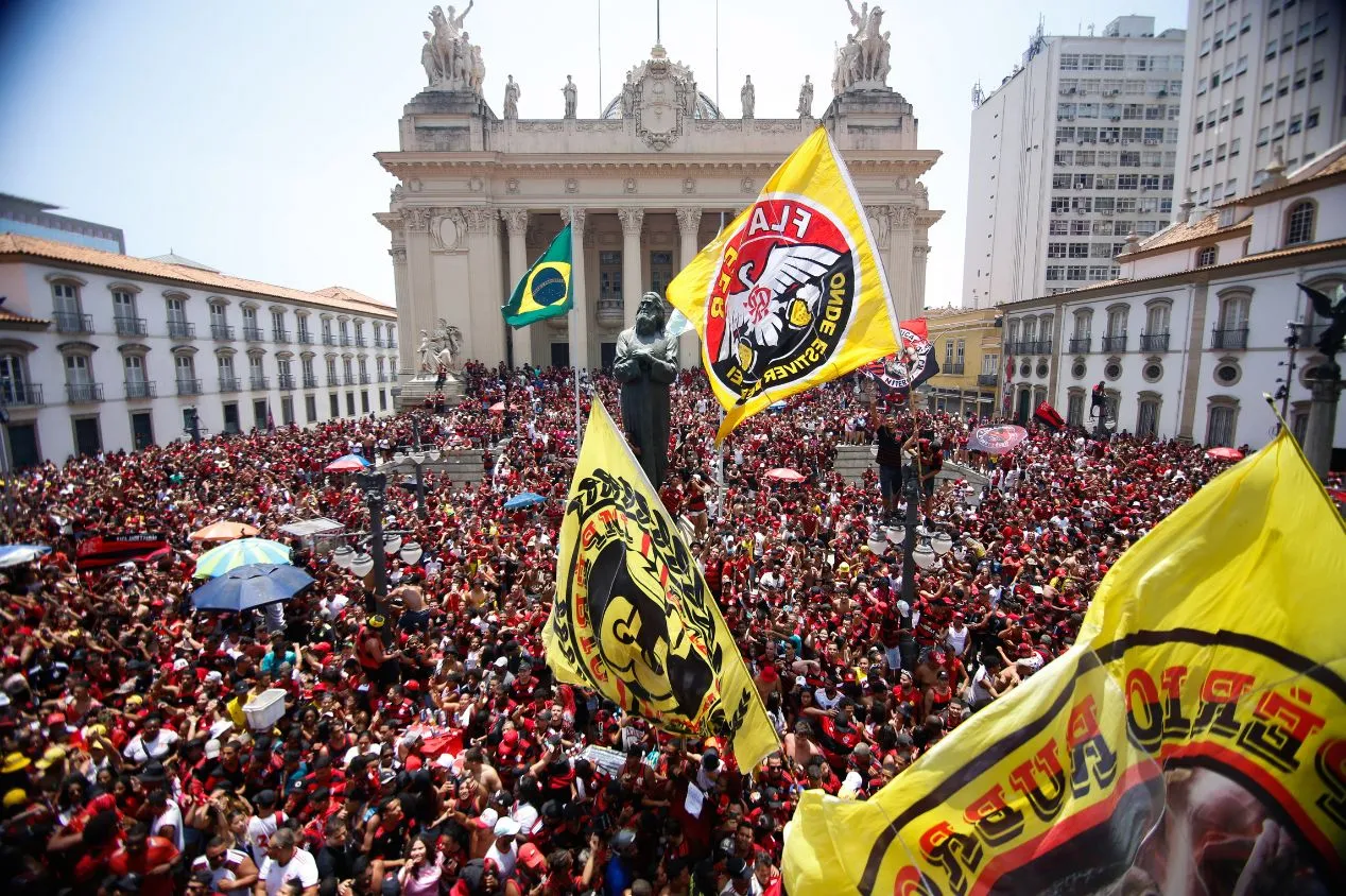 Rio discute logística de festa para possível título do Flamengo na Libertadores; entenda operação
