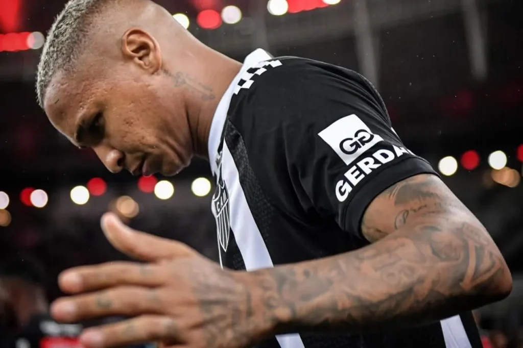 Deyverson na LDU? Saiba os detalhes