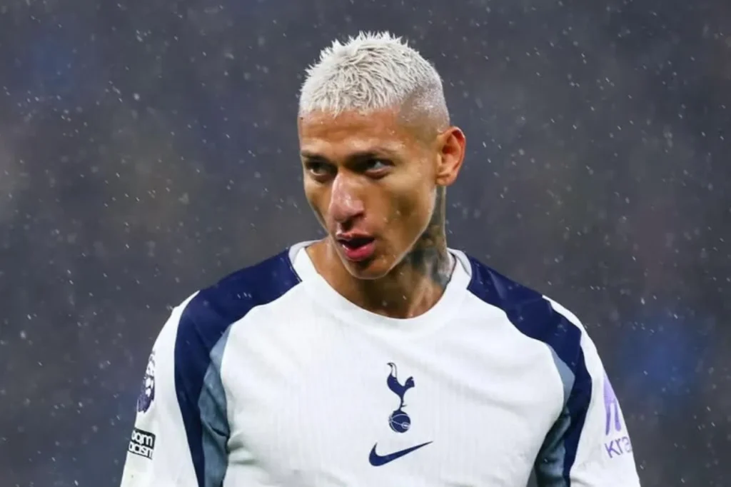Orlando City tenta contratar Richarlison para 2026, mas Tottenham resiste à saída do atacante