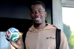 Vasco: Carlos Cuesta e Andrés Gómez se apresentam à seleção da Colômbia para amistosos nos Estados Unidos