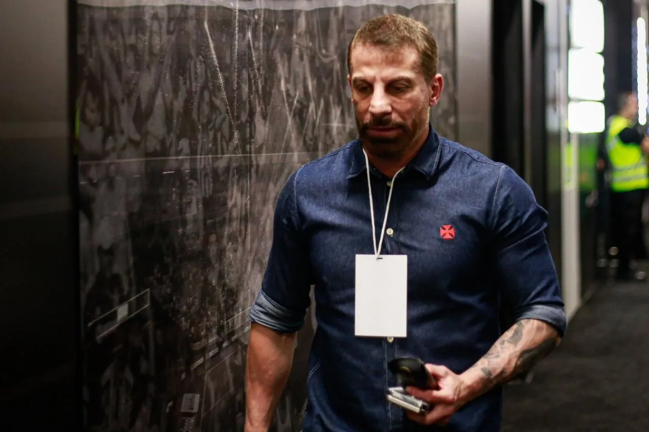 Pedrinho cobra elenco do Vasco após derrota para o Juventude em São Januário; saiba detalhes