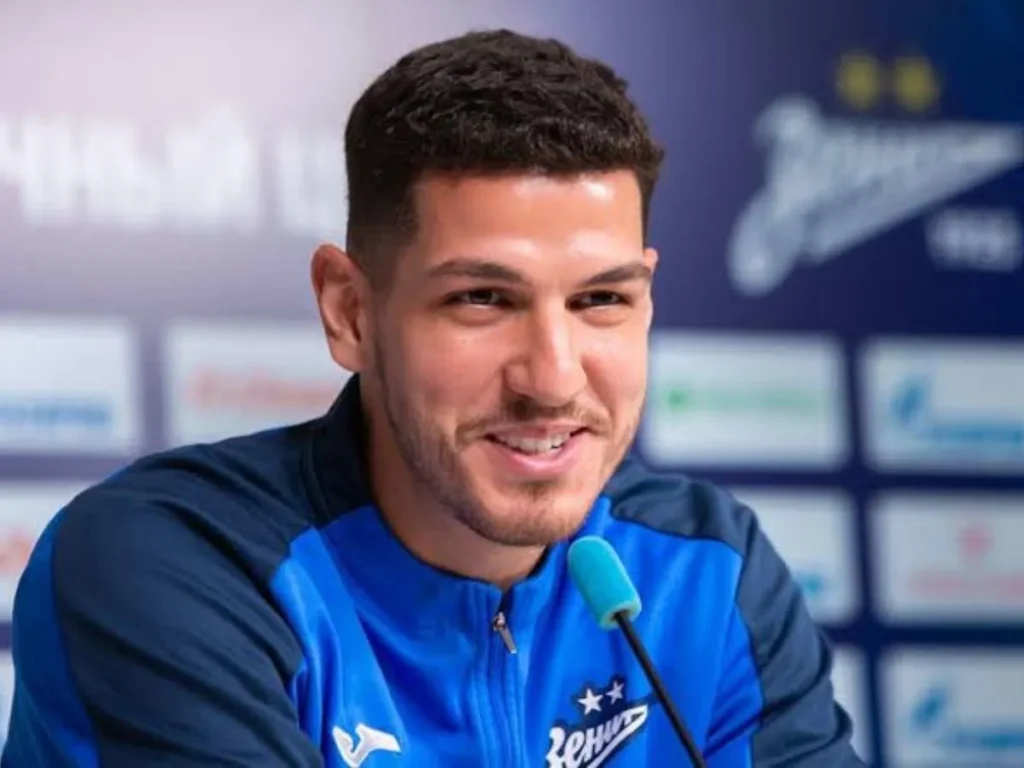 Nino pretende seguir no Zenit