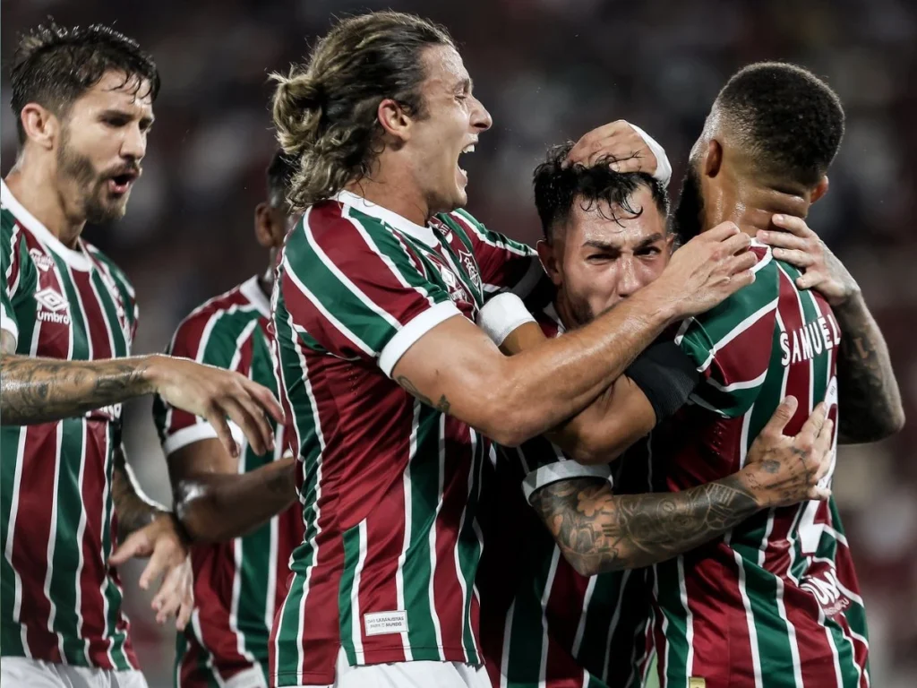 Fluminense fecha com nova fornecedora e encerra ciclo com a Umbro