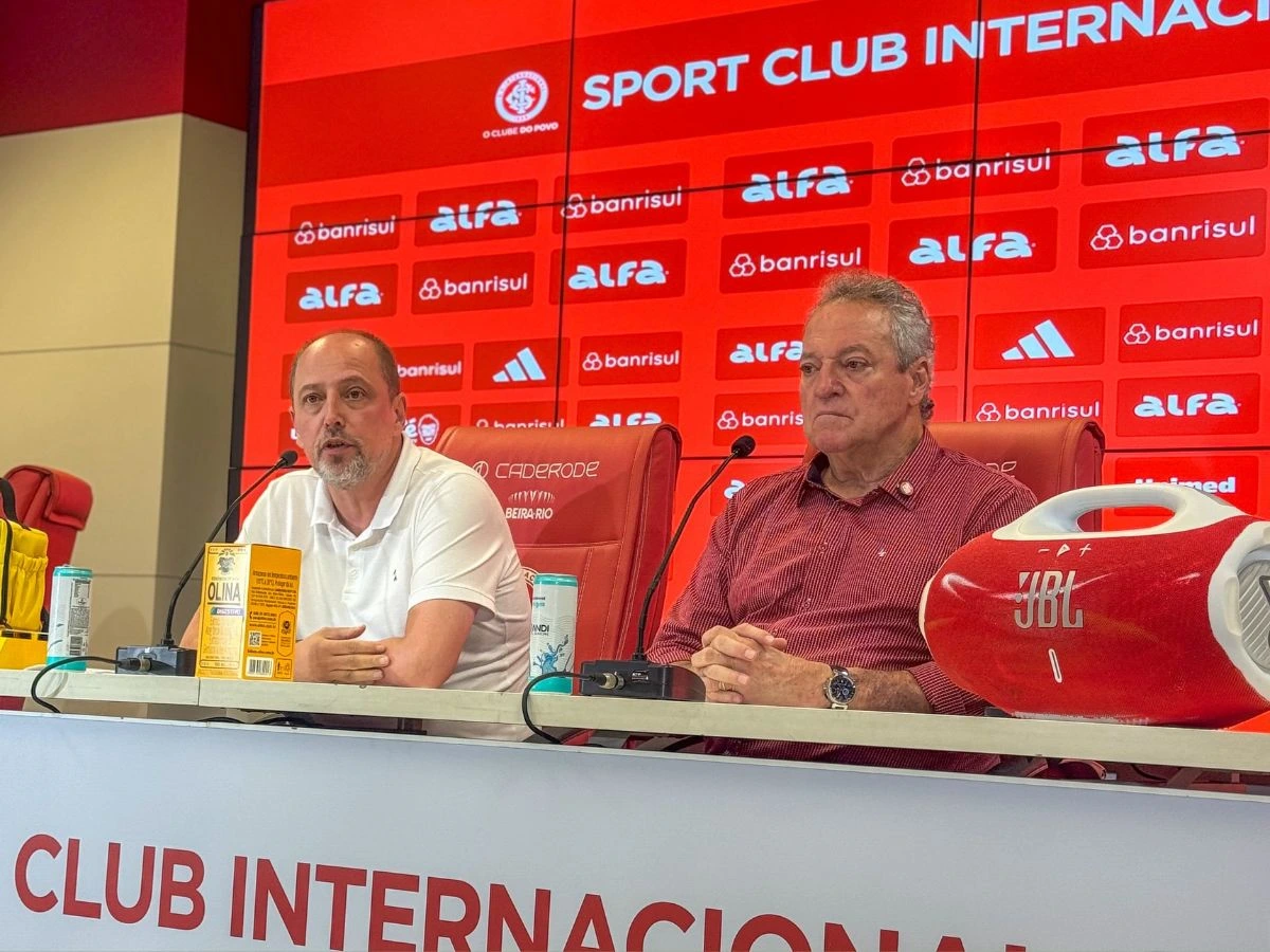 Internacional apresenta Abel Braga como novo técnico