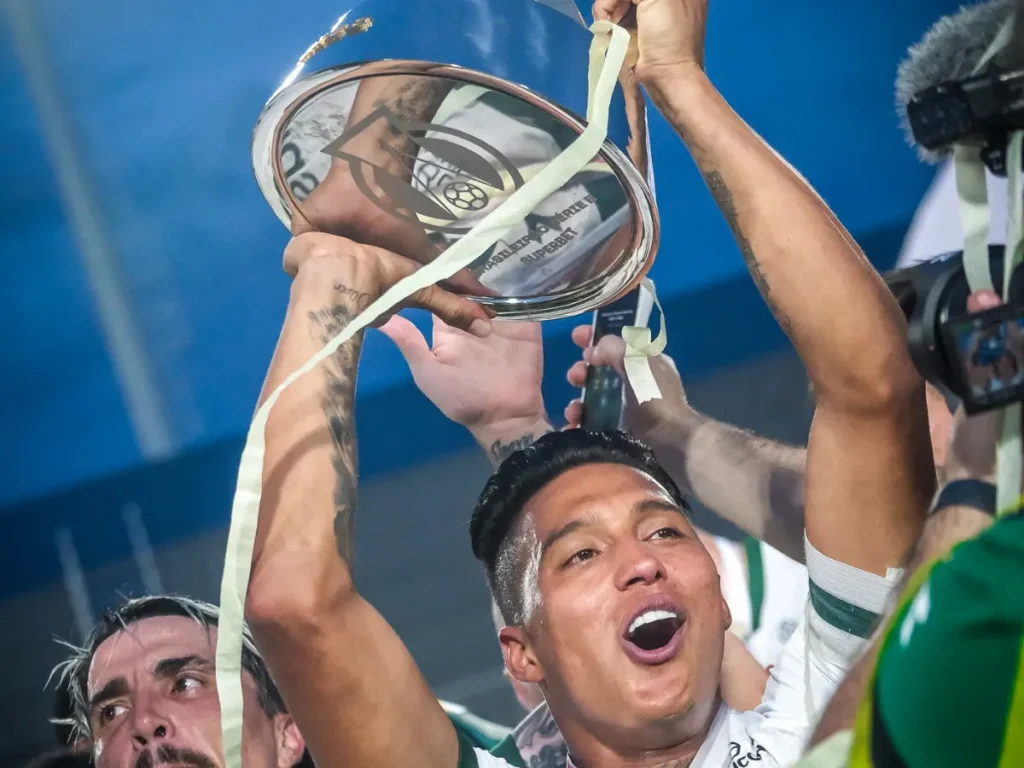 Coritiba é campeão, e Athletico, Chapecoense e Remo garantem acesso à Série A