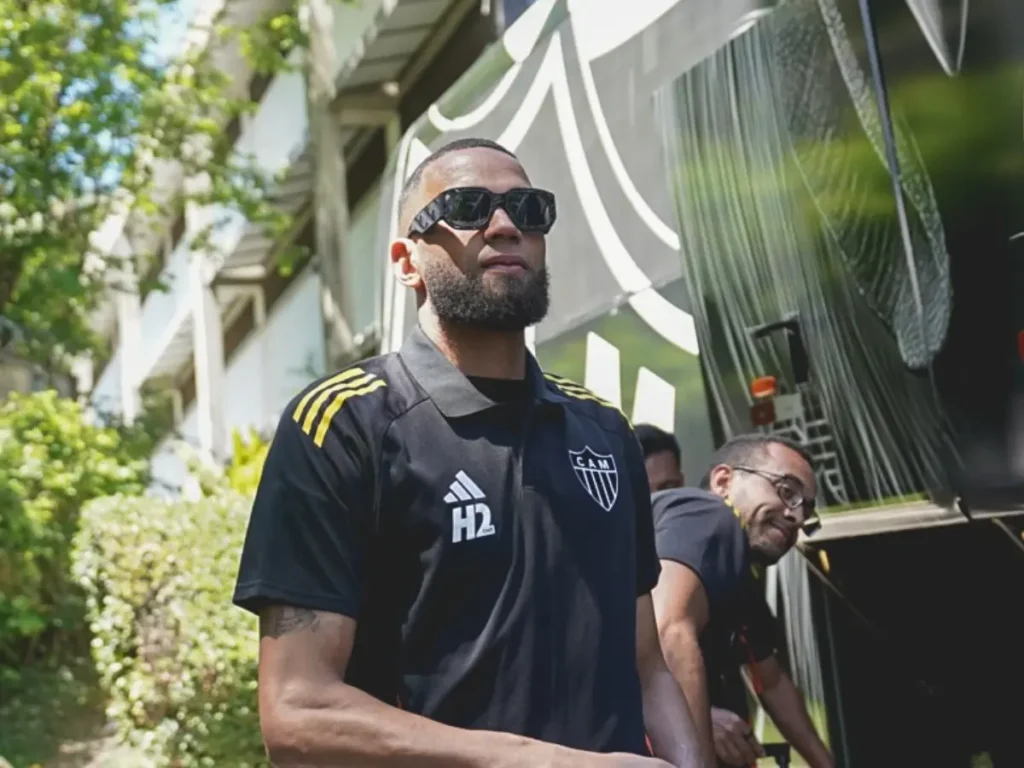 Atlético-MG embarca para o Paraguai em busca do título da Sul-Americana