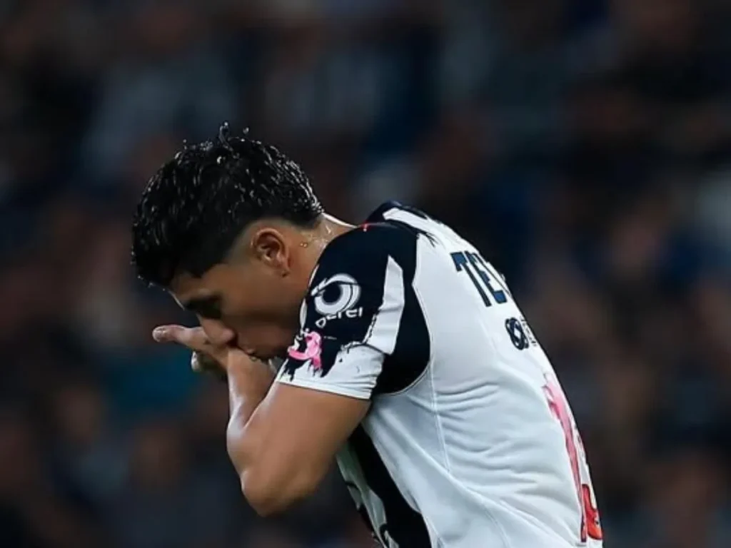 Carlos Salcedo, do Monterrey, no Grêmio? Veja o que sabemos