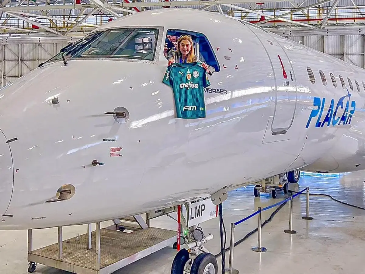 Leilão Pereira aluga avião para o Criciúma