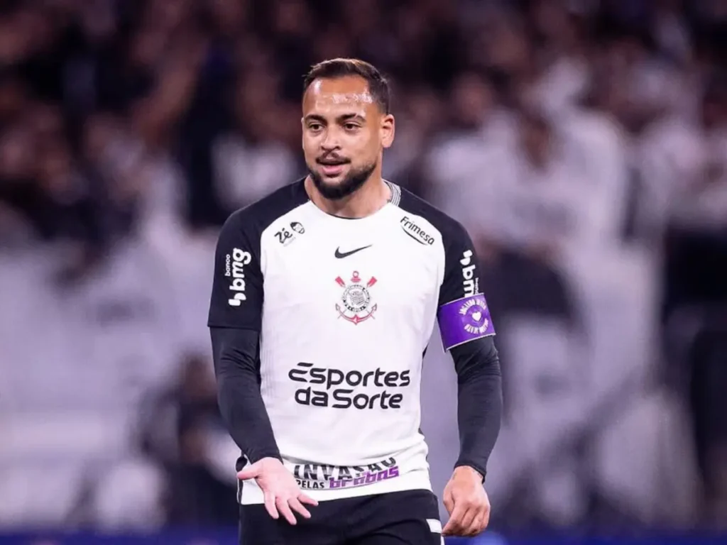 Maycon pode deixar o Corinthians