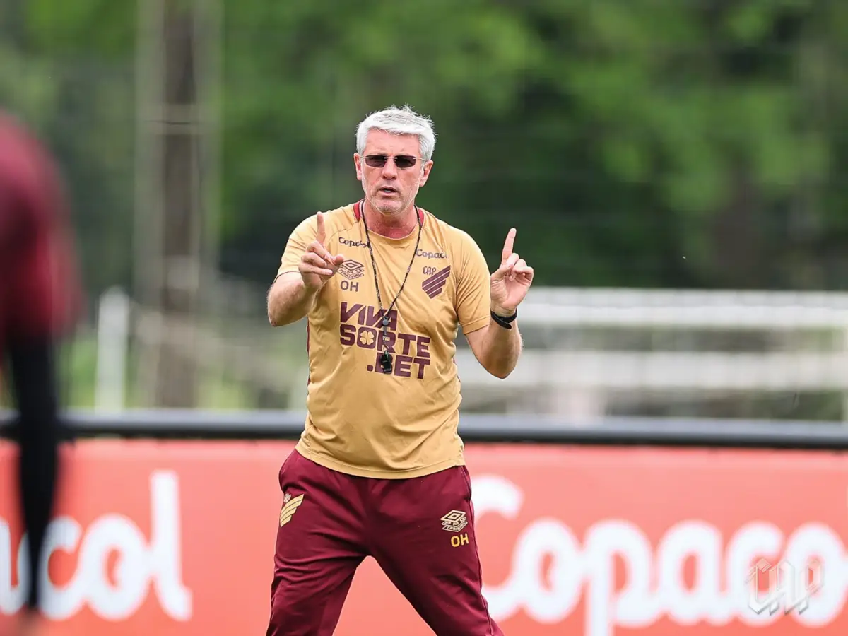 Athletico-PR luta pelo acesso