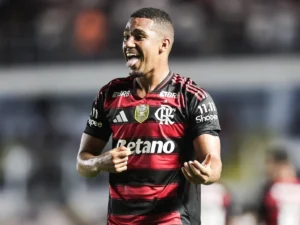 Flamengo: Samuel Lino exalta resiliência e celebra noite inesquecível com gol do título