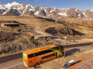 Torcedores do Flamengo relatam dificuldades na estrada