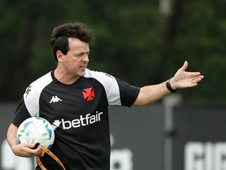 E se Fernando Diniz for demitido? Veja quanto o Vasco terá de pagar de multa ao treinador