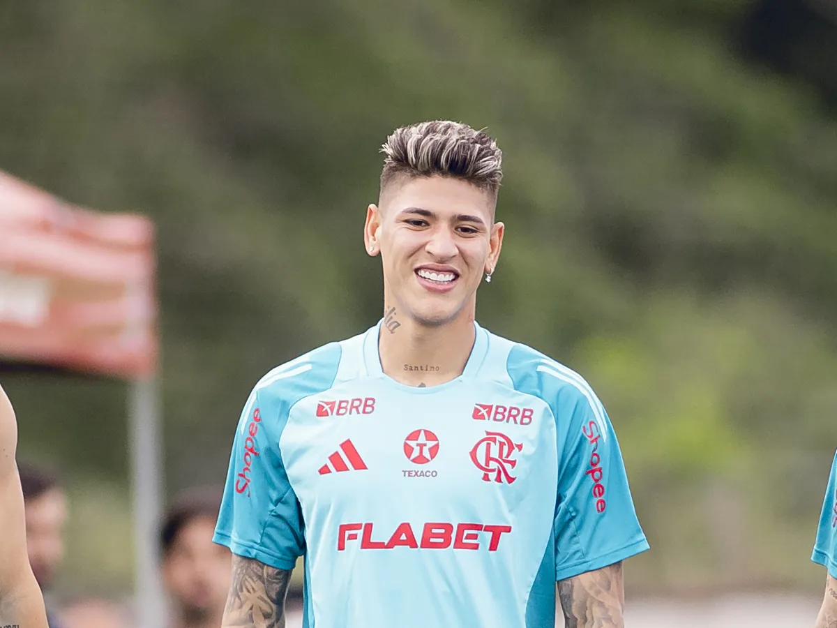 Jorge Carrascal pode estrear pelo Flamengo