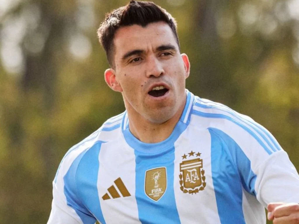 Vasco avalia contratação de jogador campeão da Copa do Mundo pela Seleção Argentina