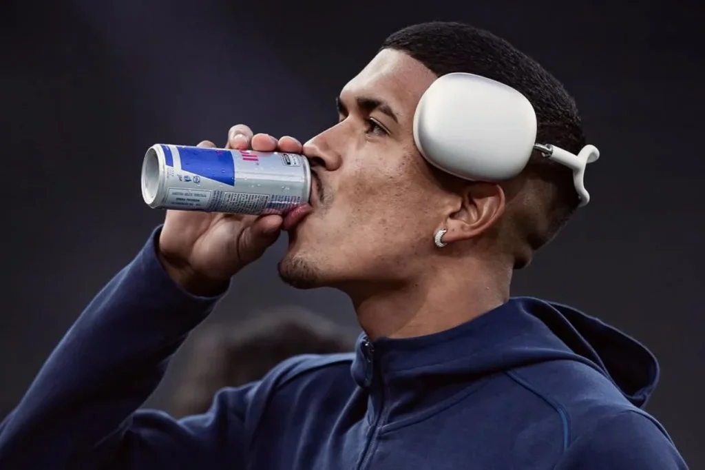 Hora de vender? Interesse do Monterrey pode definir o destino de Lucas Barbosa no Bragantino