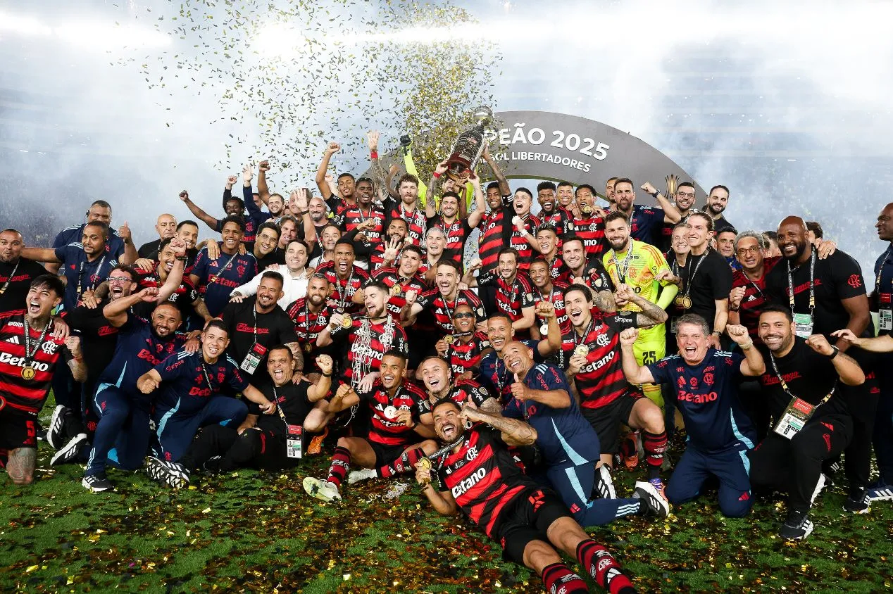 Universitario mira o Flamengo e quer campeão da Libertadores na Noche Crema 2026; saiba detalhes