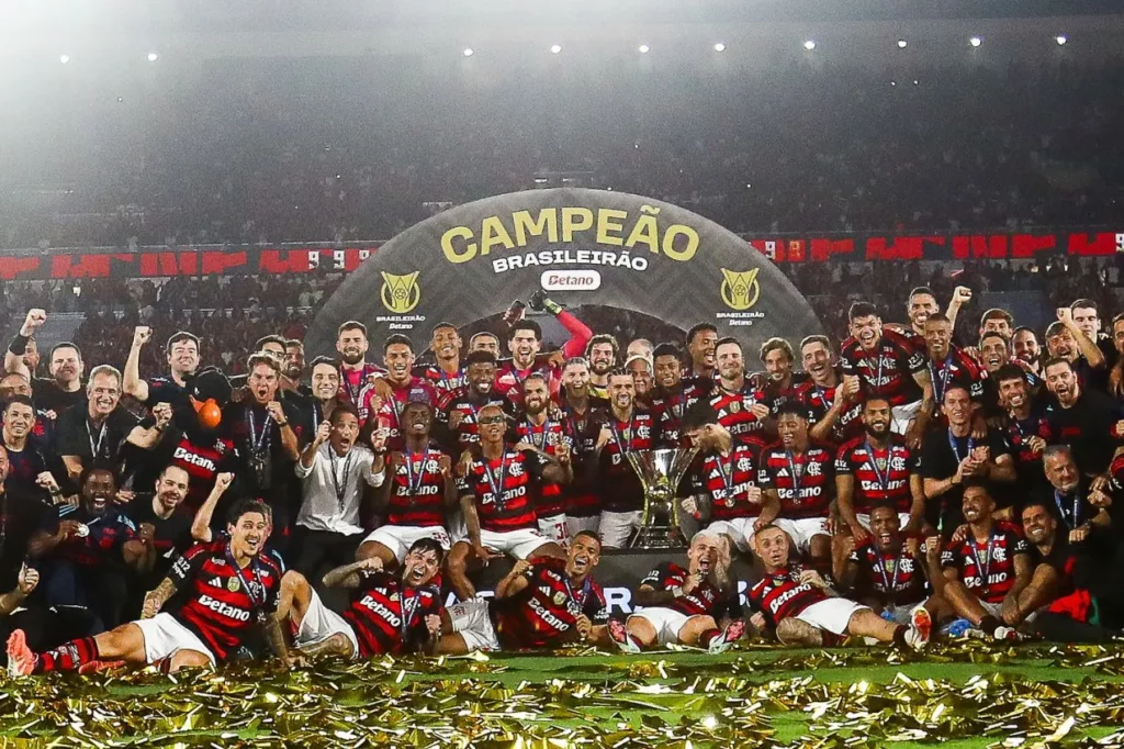 Flamengo reconhece Gerson, Wesley e Matheus Gonçalves pelos títulos de 2025; entenda