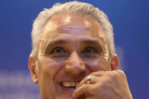 E o Besiktas? Internacional intensifica conversas e prepara oferta por Tite; saiba detalhes