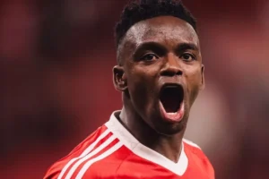 Internacional fecha compra de Johan Carbonero com pagamento diluído até 2028; entenda operação