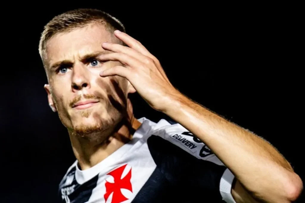 Maxime Domínguez volta ao Vasco? Entenda o futuro do jogador após saída Toronto FC