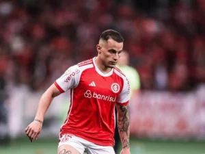 Bruno Gomes no Athletico-PR?