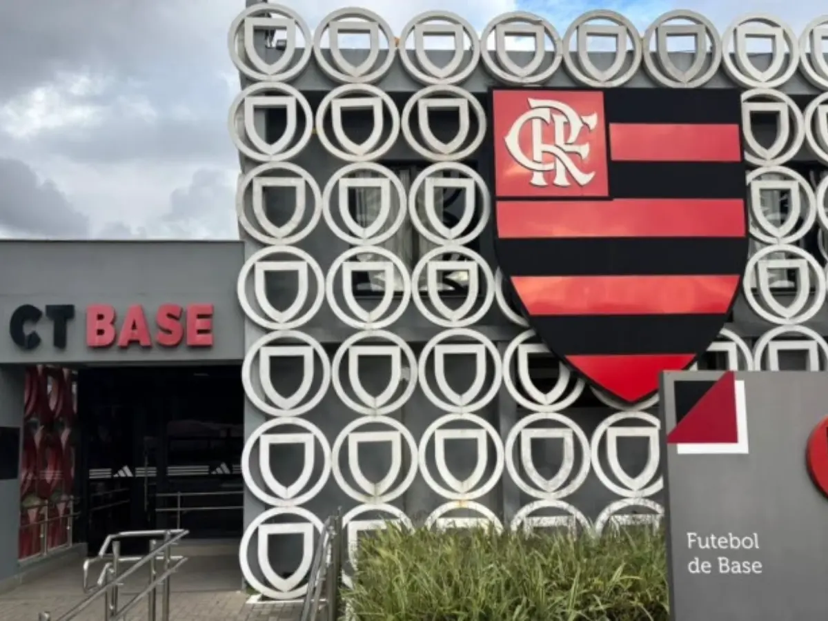 Flamengo abre as portas da base e recebe quase 100 atletas de clubes parceiros
