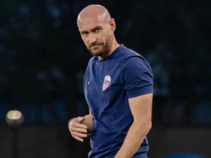 Carlos González entra no radar do Sport