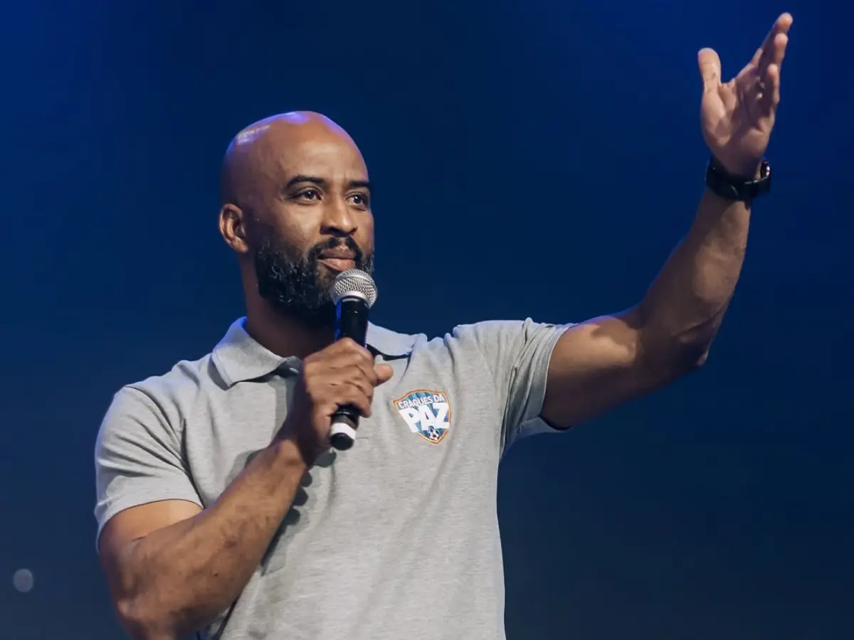 Internacional encaminha acerto com Fabinho Soldado para comandar o futebol em 2026