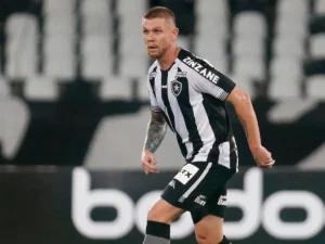 Cariocão 2026: Maricá contrata ex-zagueiro de Botafogo e Internacional