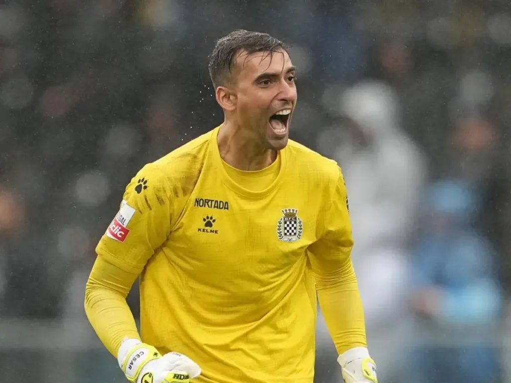 Cria do Flamengo, César Dutra acerta com o Deportes Conecpción, do Chile