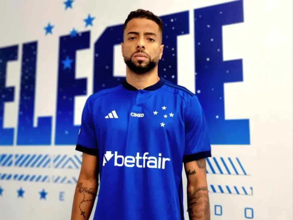 João Marcelo quer jogar pelo Athletico-PR